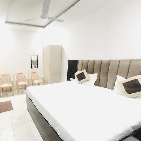 Hotel Green Apple バレーリー エクステリア 写真