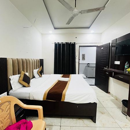 Hotel Green Apple バレーリー エクステリア 写真