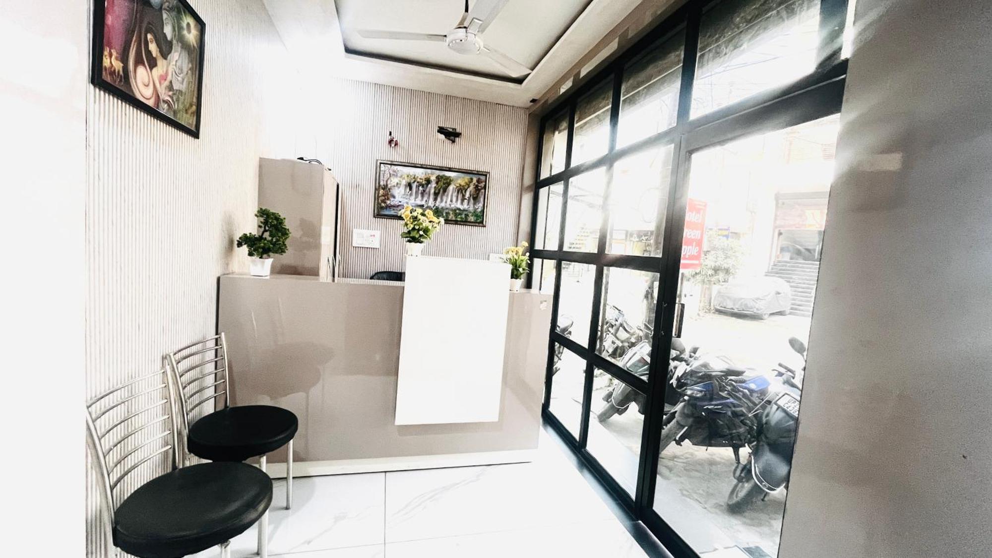 Hotel Green Apple バレーリー エクステリア 写真