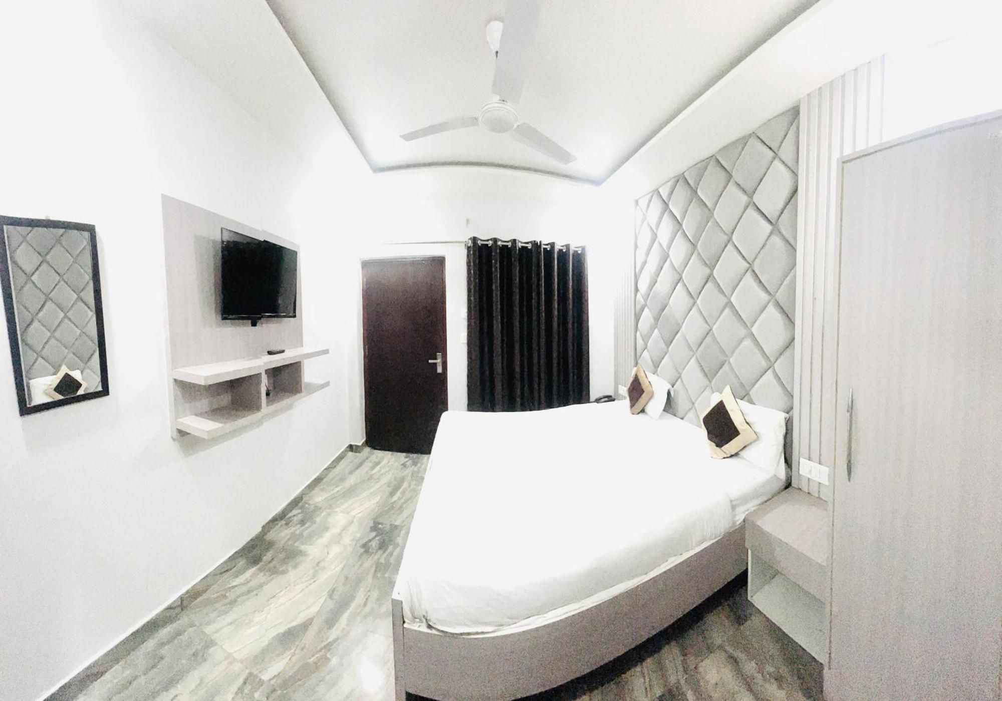 Hotel Green Apple バレーリー エクステリア 写真